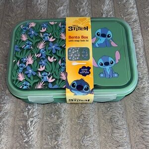 Disney Stitch Green Bento Box with Snap Lid💚